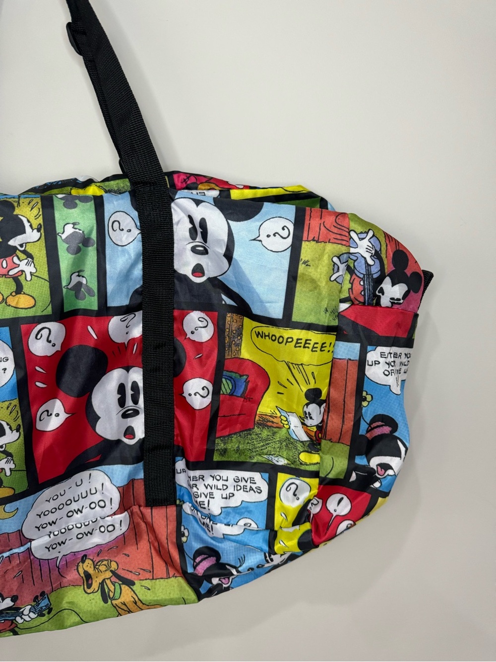 Disneyland NWT Paris Mickey Retro Comic-Print Travel Duffle Bag - Multicolor - Picture 7 of 11